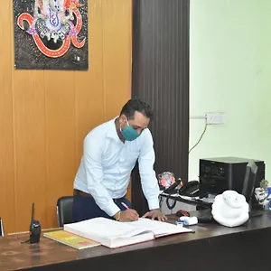 Hotel Yug Residency