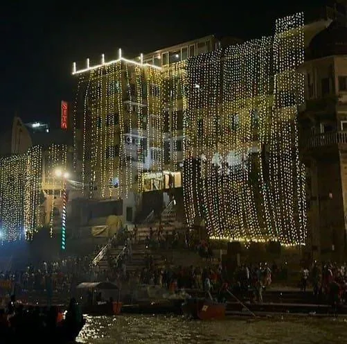 Hotel Sita Palace On Heritage Ghats Of Benaras Varanasi