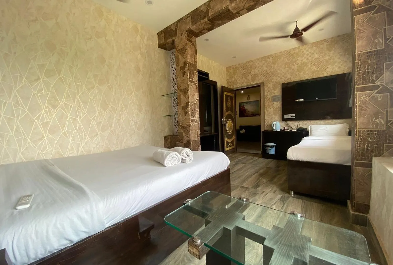 Hotel Sita Palace On Heritage Ghats Of Benaras Varanasi